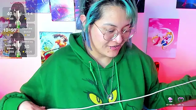 lucky-leah online show from January 24, 3:43 am