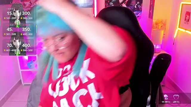 lucky-leah online show from February 18, 3:42 am