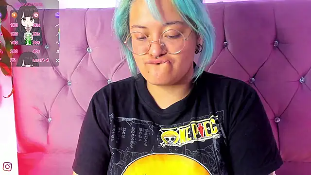 lucky-leah online show from March 22, 7:36 am