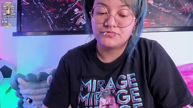lucky-leah online show from June 27, 3:22 am