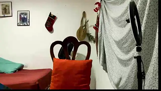 Snapshot of andrews2399 chatting on March 8, 3:05 pm andrews2399 online show from March 8, 3:05 pm