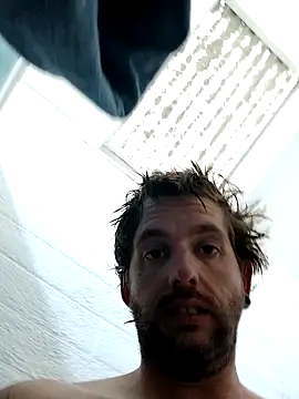 Snapshot of Gavdog4200 chatting on January 23, 6:24 pm Gavdog4200 online show from January 23, 6:24 pm