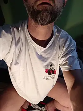 niesmialy39oon online show from October 7, 3:09 pm