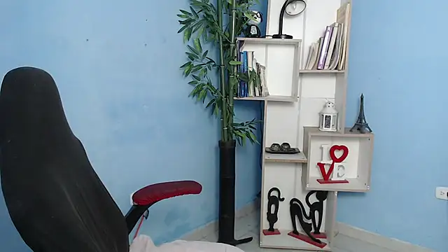 Snapshot of bbw_charlote chatting on January 27, 11:54 am bbw charlote online show from January 27, 11:54 am
