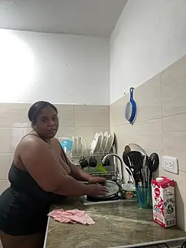 Snapshot of bbw_charlote chatting on January 30, 8:21 pm bbw charlote online show from January 30, 8:21 pm