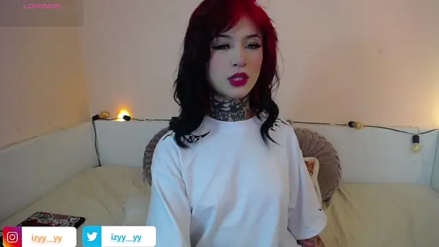 Snapshot of Isabella__dark chatting on December 14, 8:51 pm Isabella dark online show from December 14, 8:51 pm