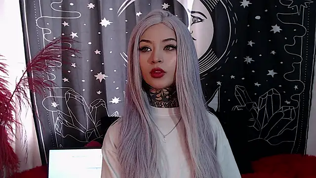 Snapshot of Isabella__dark chatting on February 6, 8:56 pm Isabella dark online show from February 6, 8:56 pm