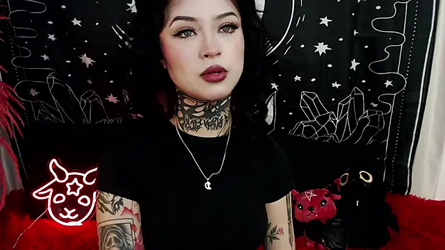 Snapshot of Isabella__dark chatting on March 11, 11:48 pm Isabella dark online show from March 11, 11:48 pm