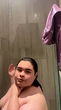 146yummy online show from July 13, 2:42 pm