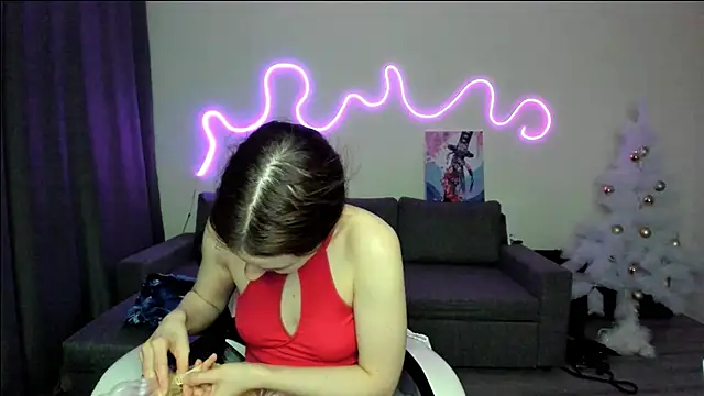 Bridget fitness online show from December 13, 3:11 pm