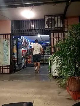 PIGDIRTY22 online show from December 11, 3:47 pm