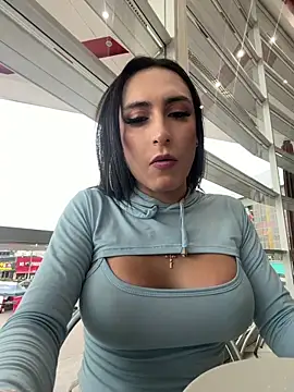 Snapshot of scarlett_taylor007 chatting on March 7, 10:18 pm scarlett taylor007 online show from March 7, 10:18 pm