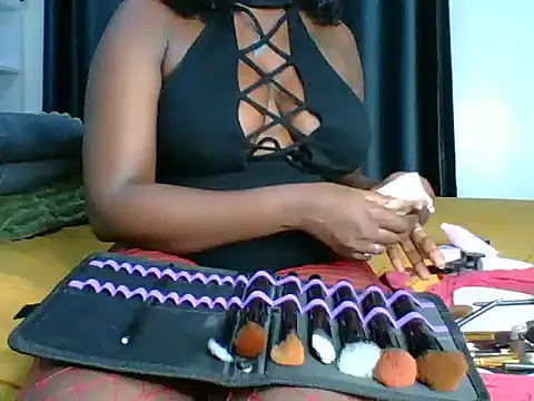 Switmelanin online show from May 4, 7:21 pm