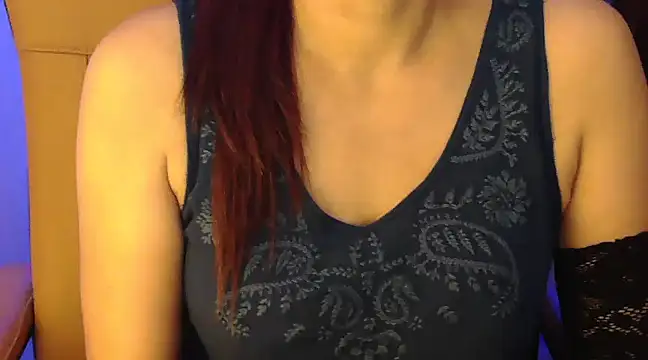 Snapshot of _Blue_Ruubyy_ chatting on February 20, 2:24 pm Blue Ruubyy online show from February 20, 2:24 pm