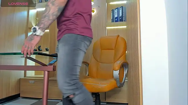 George Diesell online show from November 3, 8:32 pm