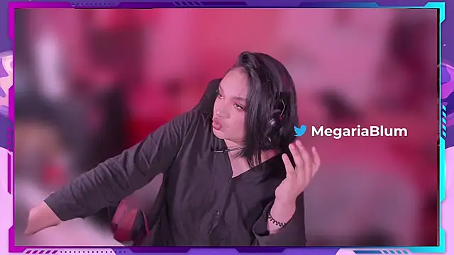 MegariaB online show from June 14, 5:09 am