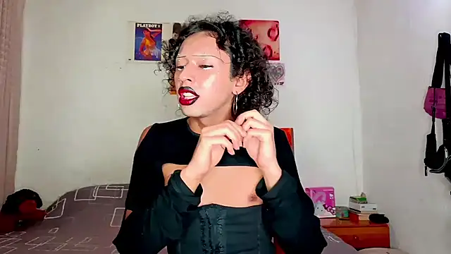 Snapshot of angelsdustxxx chatting on February 25, 1:41 am angelsdustxxx online show from February 25, 1:41 am