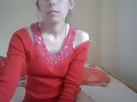 Snapshot of Zafirmacska chatting on February 10, 2:05 pm Zafirmacska online show from February 10, 2:05 pm