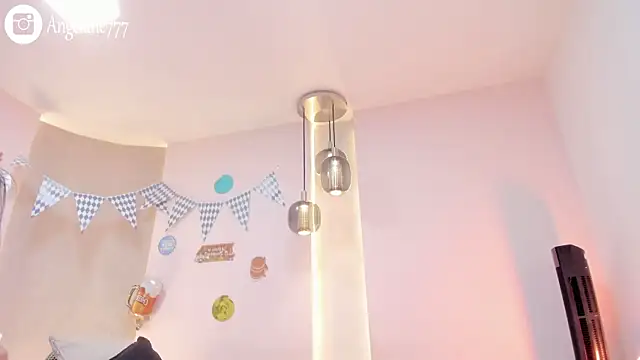 Snapshot of angeline-777 chatting on October 3, 11:40 am angeline-777 online show from October 3, 11:40 am