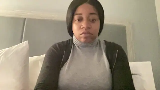 MommyConfident online show from October 16, 12:22 am