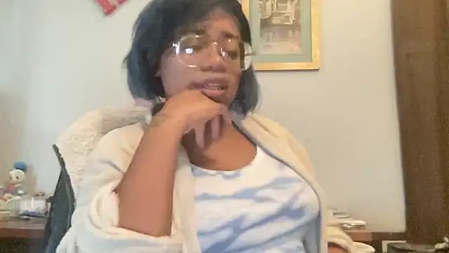 MommyConfident online show from October 23, 2:38 pm