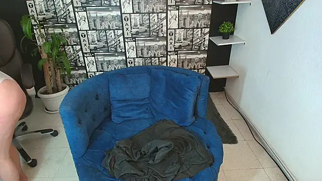 Devil Sara online show from December 5, 6:59 pm