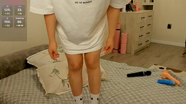 ysann online show from March 13, 1:29 pm