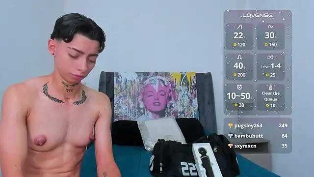 AmberAdams  online show from December 13, 1:15 am