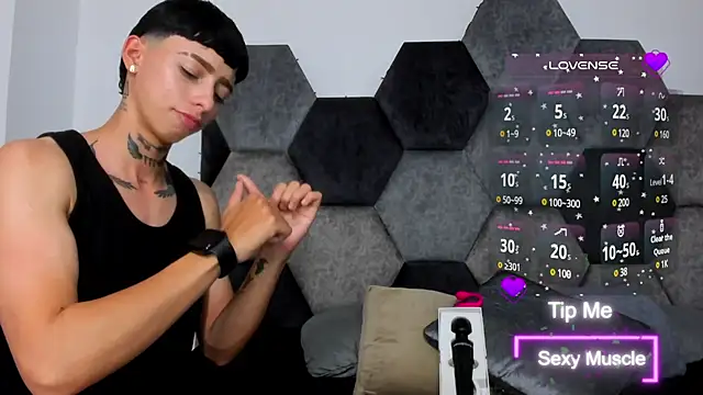 AmberAdams  online show from March 3, 5:07 pm