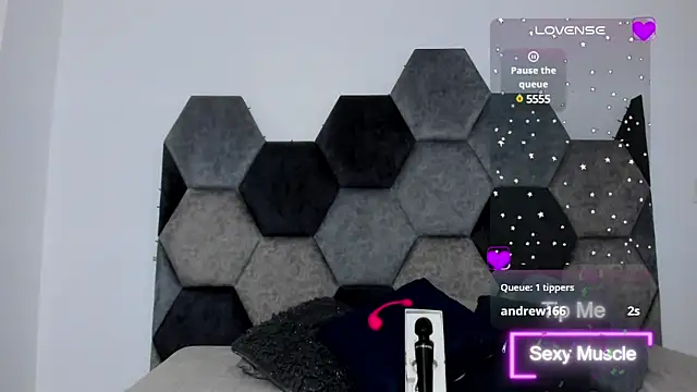 AmberAdams  online show from March 6, 4:38 pm