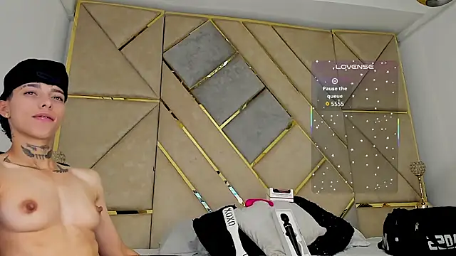 AmberAdams  online show from September 12, 3:12 pm