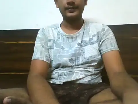 Snapshot of Dusky_Aarav chatting on October 16, 5:08 am Dusky Aarav online show from October 16, 5:08 am