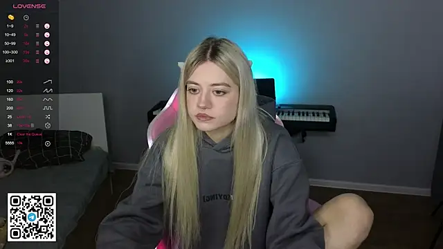 mybunnywendy online show from February 19, 10:20 pm