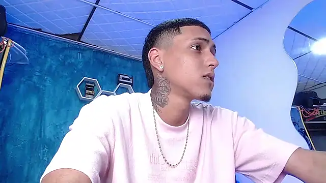 Liam lee online show from February 1, 4:00 pm