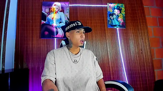 Liam lee online show from February 27, 12:10 am