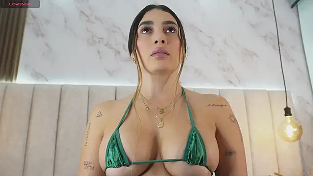 Annyy Rosse online show from December 2, 5:57 am