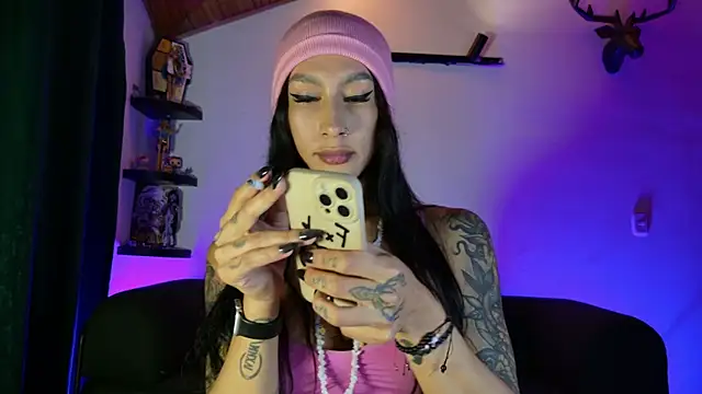 Juana 777 online show from May 7, 11:32 pm