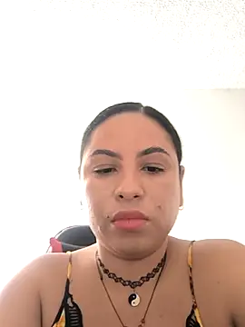 Snapshot of Francesca_ferrari chatting on October 19, 3:45 pm Francesca ferrari online show from October 19, 3:45 pm