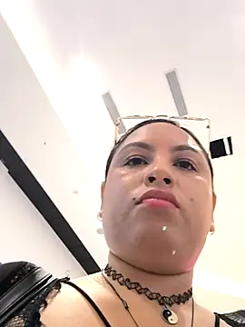 Snapshot of Francesca_ferrari chatting on October 29, 10:00 pm Francesca ferrari online show from October 29, 10:00 pm