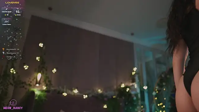 Snapshot of Meow_Nancy chatting on December 26, 11:10 am Meow Nancy online show from December 26, 11:10 am