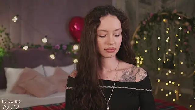 Snapshot of Meow_Nancy chatting on February 11, 9:09 am Meow Nancy online show from February 11, 9:09 am