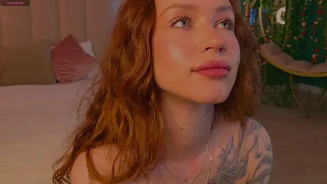 Snapshot of Meow_Nancy chatting on April 2, 5:05 am Meow Nancy online show from April 2, 5:05 am