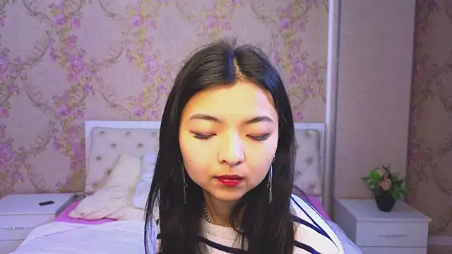 Shy Kira online show from January 19, 12:17 pm