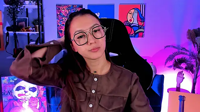 Snapshot of LanaBaker chatting on October 14, 2:56 am LanaBaker online show from October 14, 2:56 am