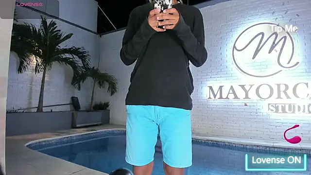 Maxim-Walker online show from October 10, 6:12 am