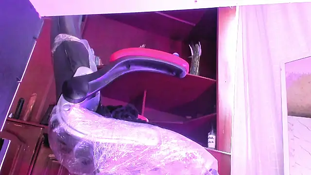 AmberNix online show from March 14, 9:21 pm