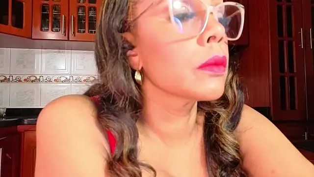 AmberNix online show from September 30, 2:22 pm