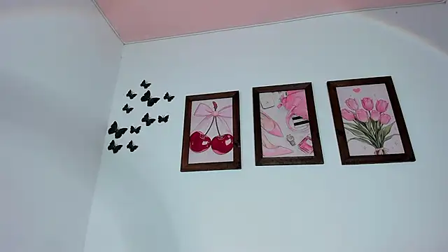 Emiily Parkerr online show from May 14, 10:27 pm