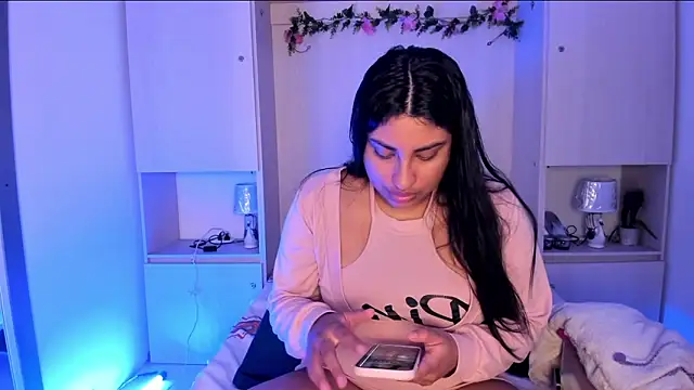 CANDYGABYY online show from May 5, 7:33 pm