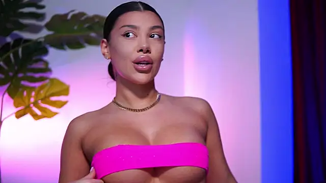 NatyDesiree online show from January 3, 1:38 am